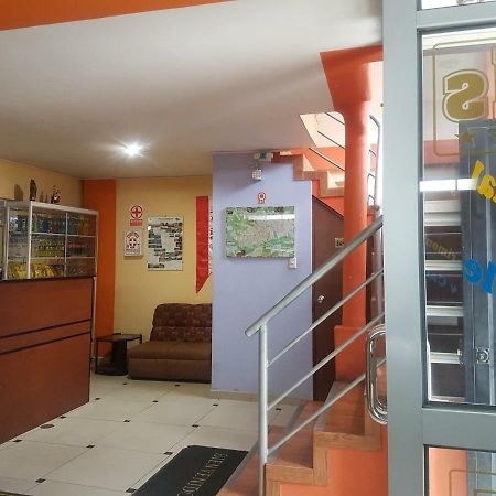 Hostal Los Pinos Huancayo Exteriör bild